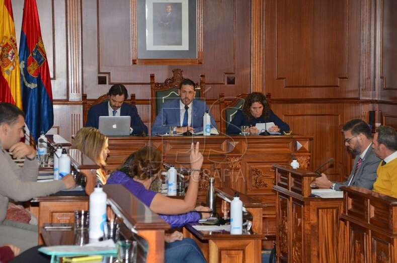 Momento del Pleno de este jueves (Foto TA)